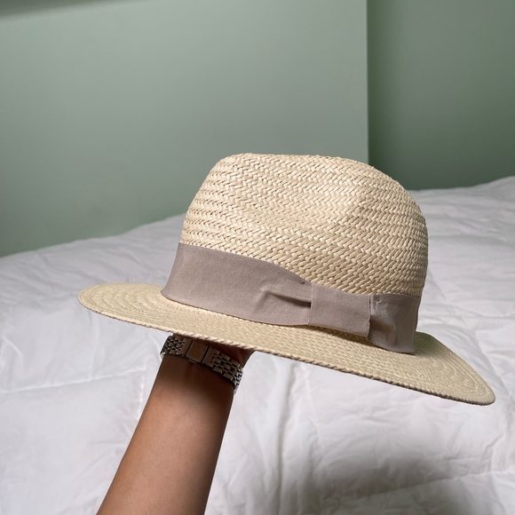 H&M Sun hat with grosgrain band - Picture 2 of 3
